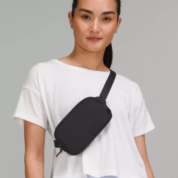 lululemon athletica Bags Lululemon Nwt Black Mini Belt Bag Designed